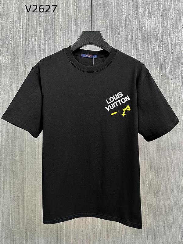 Louis Vuitton Men's T-shirts 1355